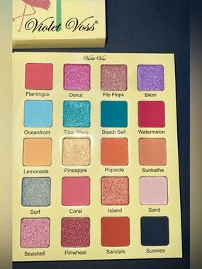 Flamingo Violet Voss Eyeshadow Palette - Multi-Color